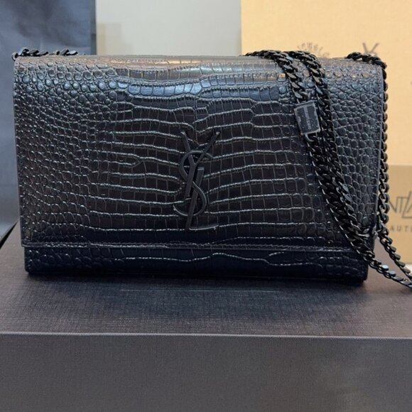 Yves Saint Laurent Handbags - Picture 4 of 8